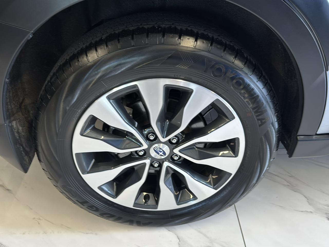 Subaru Outback Touring AWD 2025