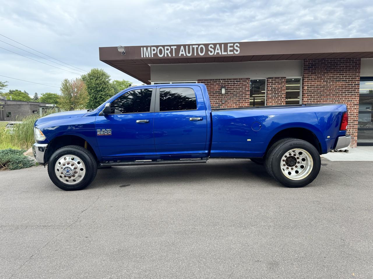 RAM 3500 4WD Crew Cab 169" SLT 2014