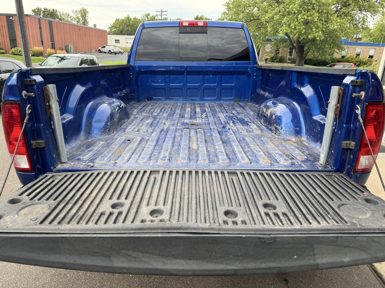 RAM 3500 4WD Crew Cab 169" SLT 2014