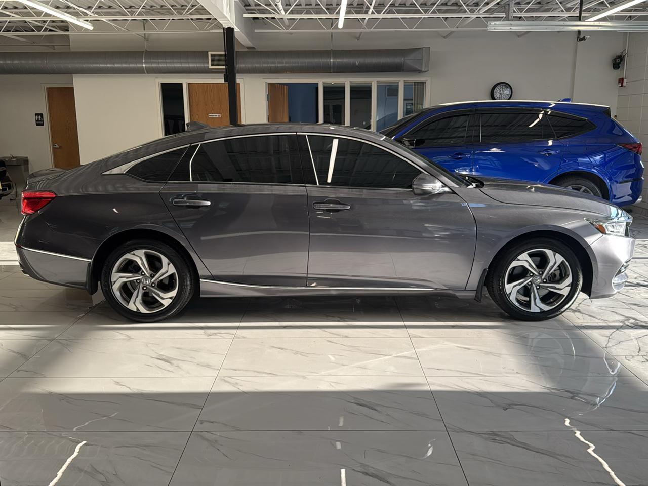 Honda Accord Sedan EX-L 2.0T Auto 2018