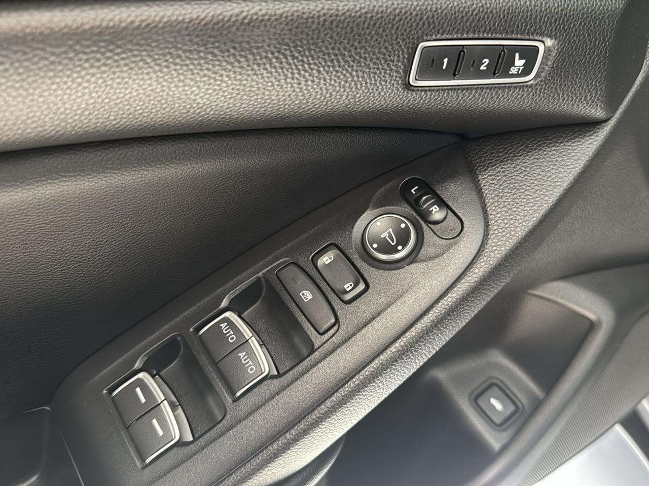 Honda Accord Sedan EX-L 2.0T Auto 2018
