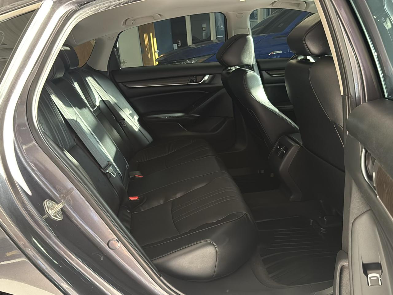 Honda Accord Sedan EX-L 2.0T Auto 2018