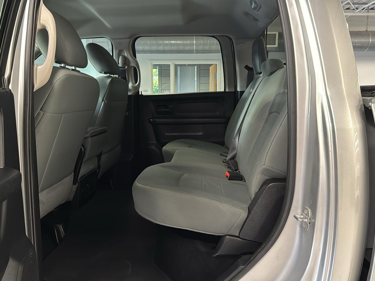 RAM 3500 4WD Crew Cab 149" Tradesman 2015
