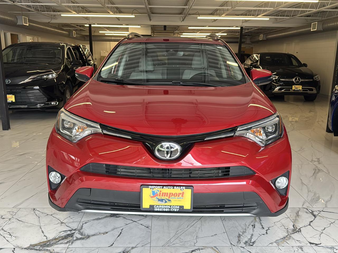 Toyota RAV4 Limited AWD (Natl) 2017