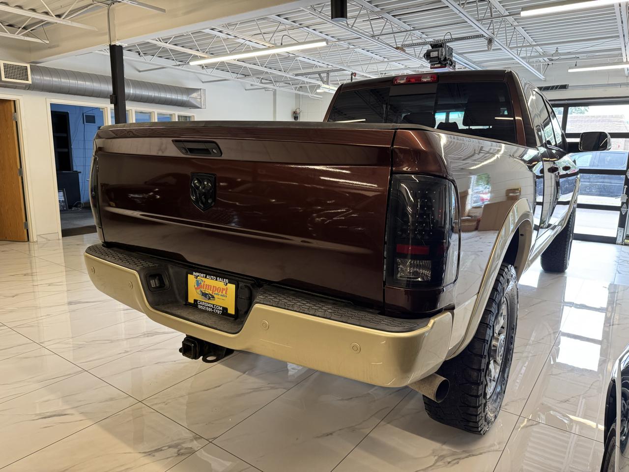 RAM 2500 4WD Mega Cab 160.5" Laramie Longhorn 2017