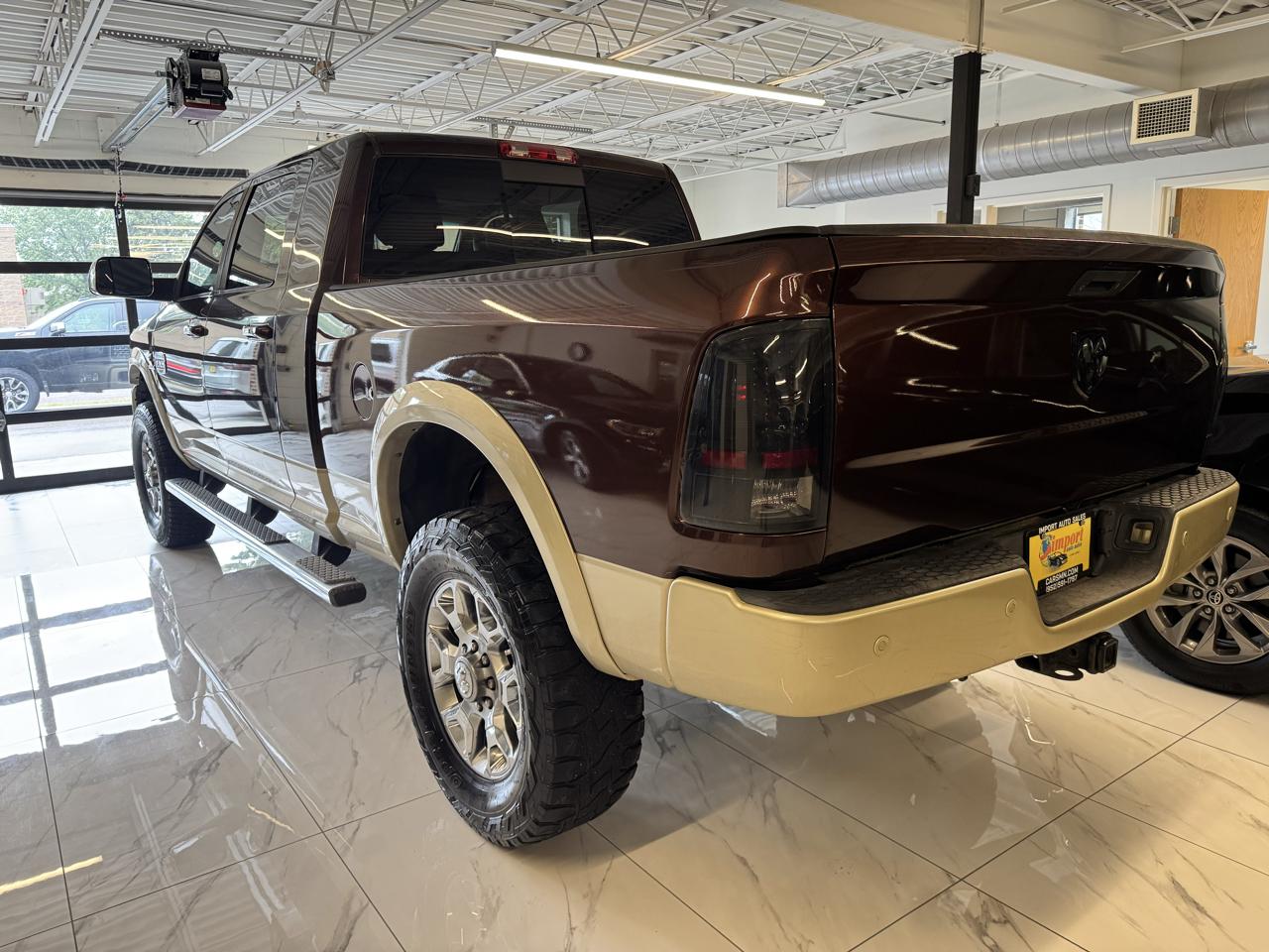 RAM 2500 4WD Mega Cab 160.5" Laramie Longhorn 2017