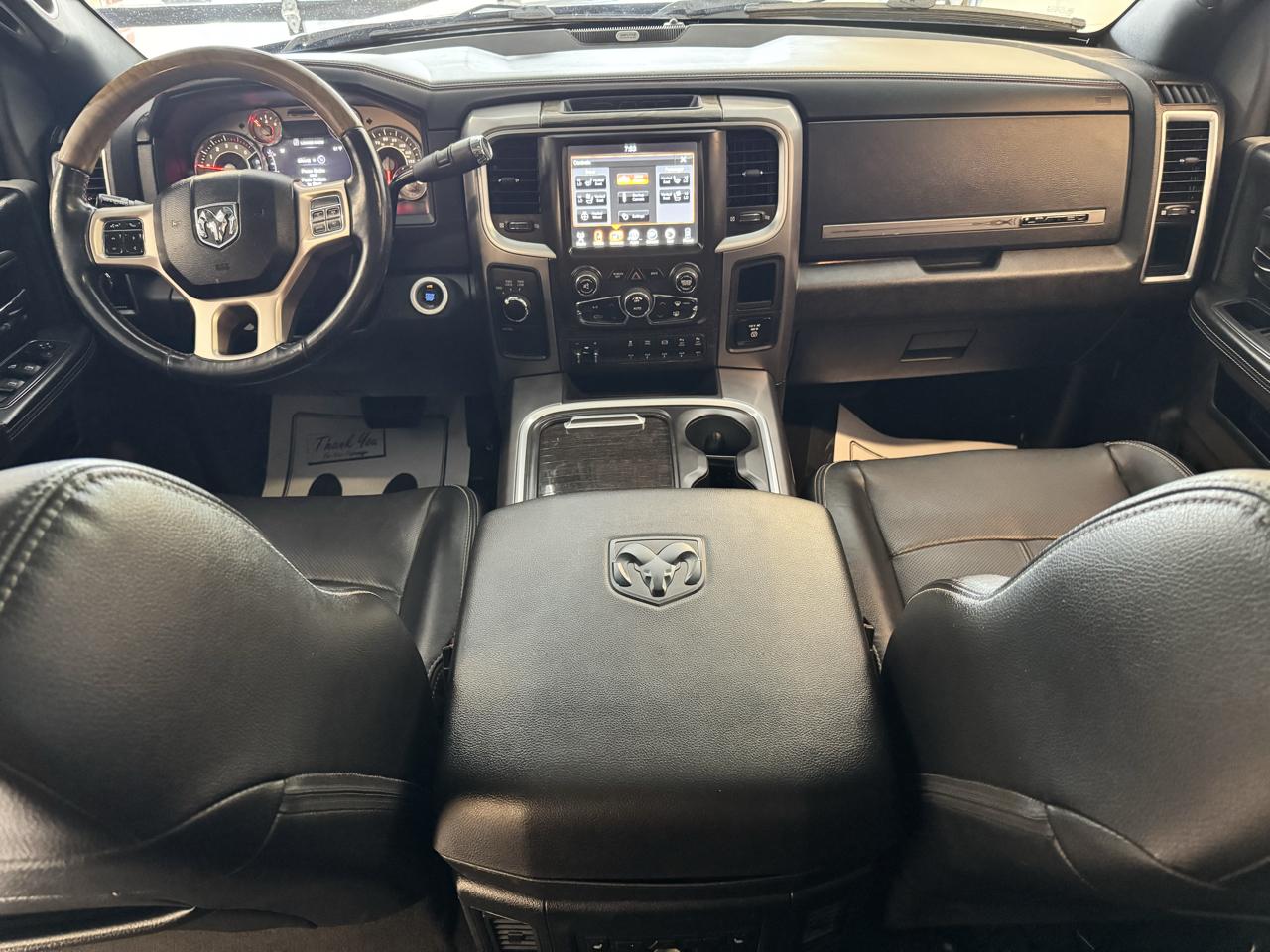 RAM 2500 4WD Mega Cab 160.5" Laramie Longhorn 2017