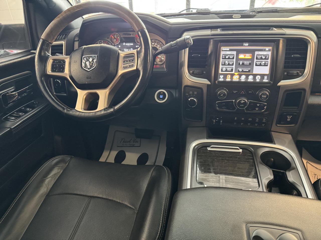RAM 2500 4WD Mega Cab 160.5" Laramie Longhorn 2017