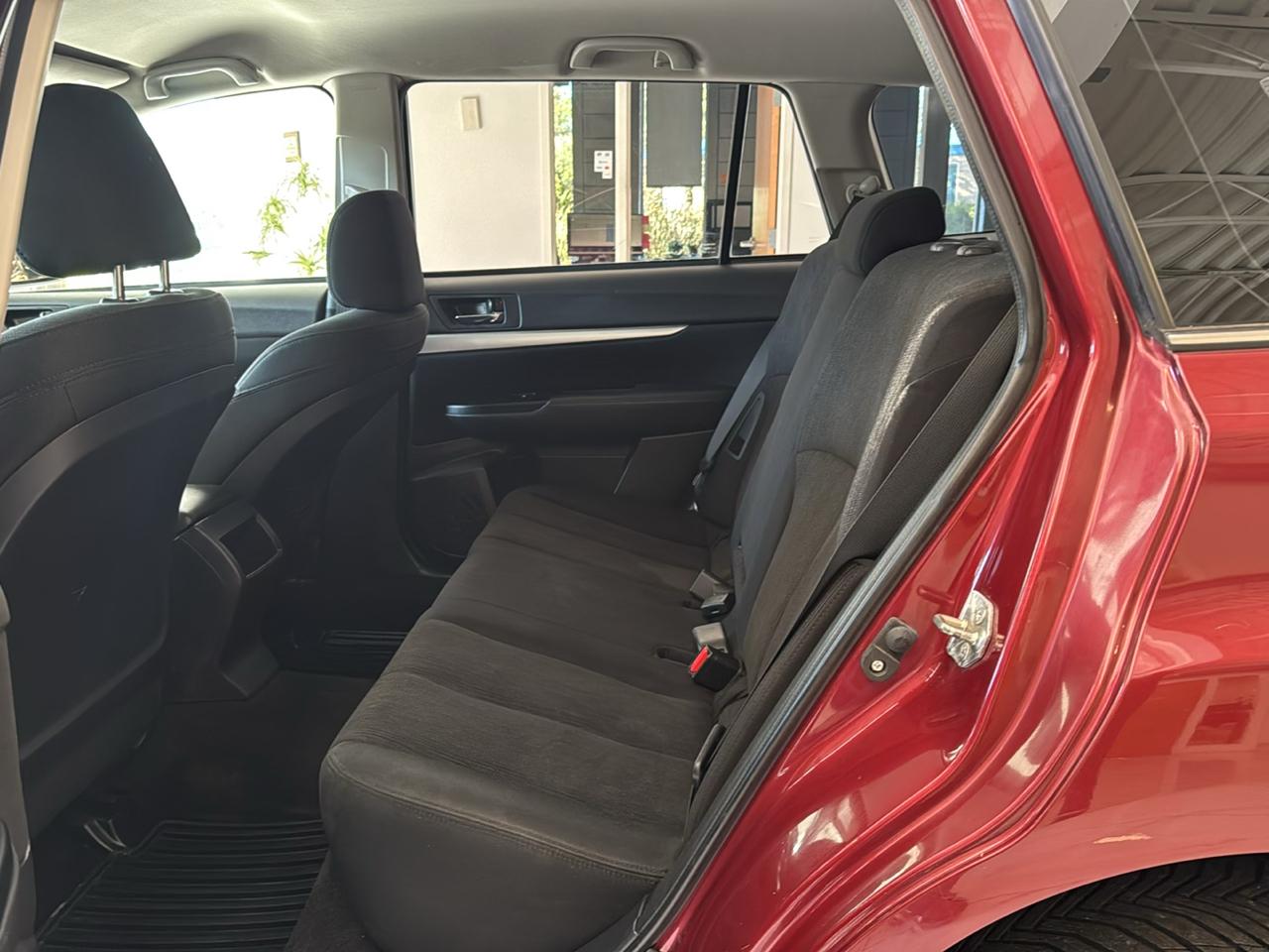 Subaru Outback 4dr Wgn H4 Auto 2.5i 2014