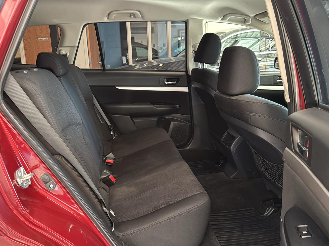 Subaru Outback 4dr Wgn H4 Auto 2.5i 2014