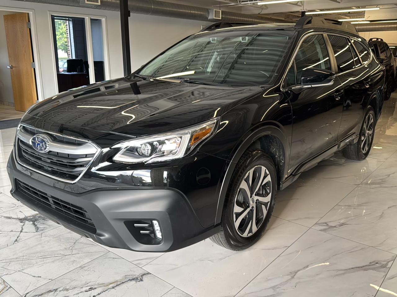 Subaru Outback Limited CVT 2022