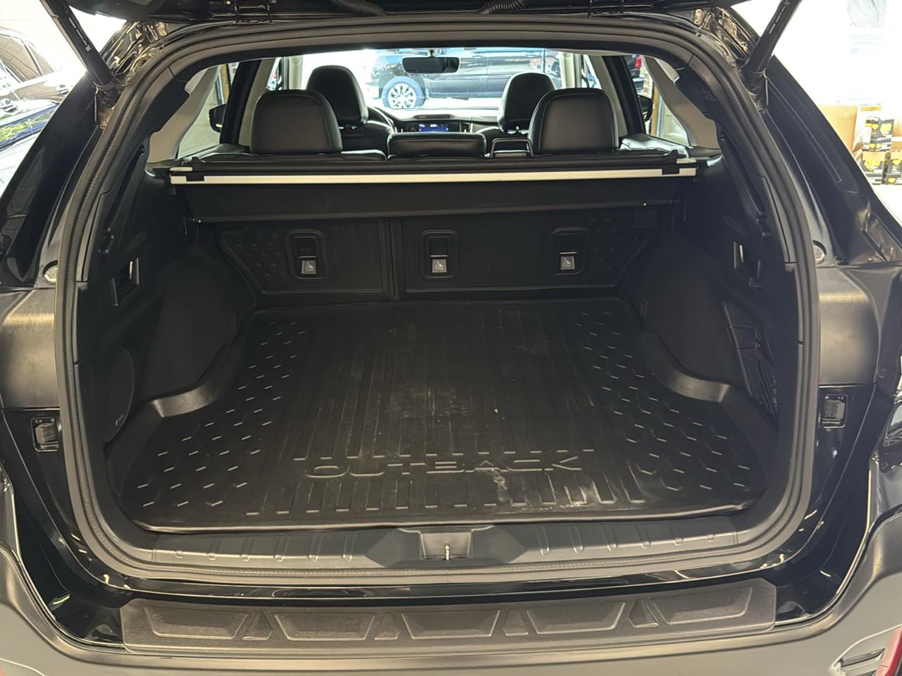 Subaru Outback Limited CVT 2022