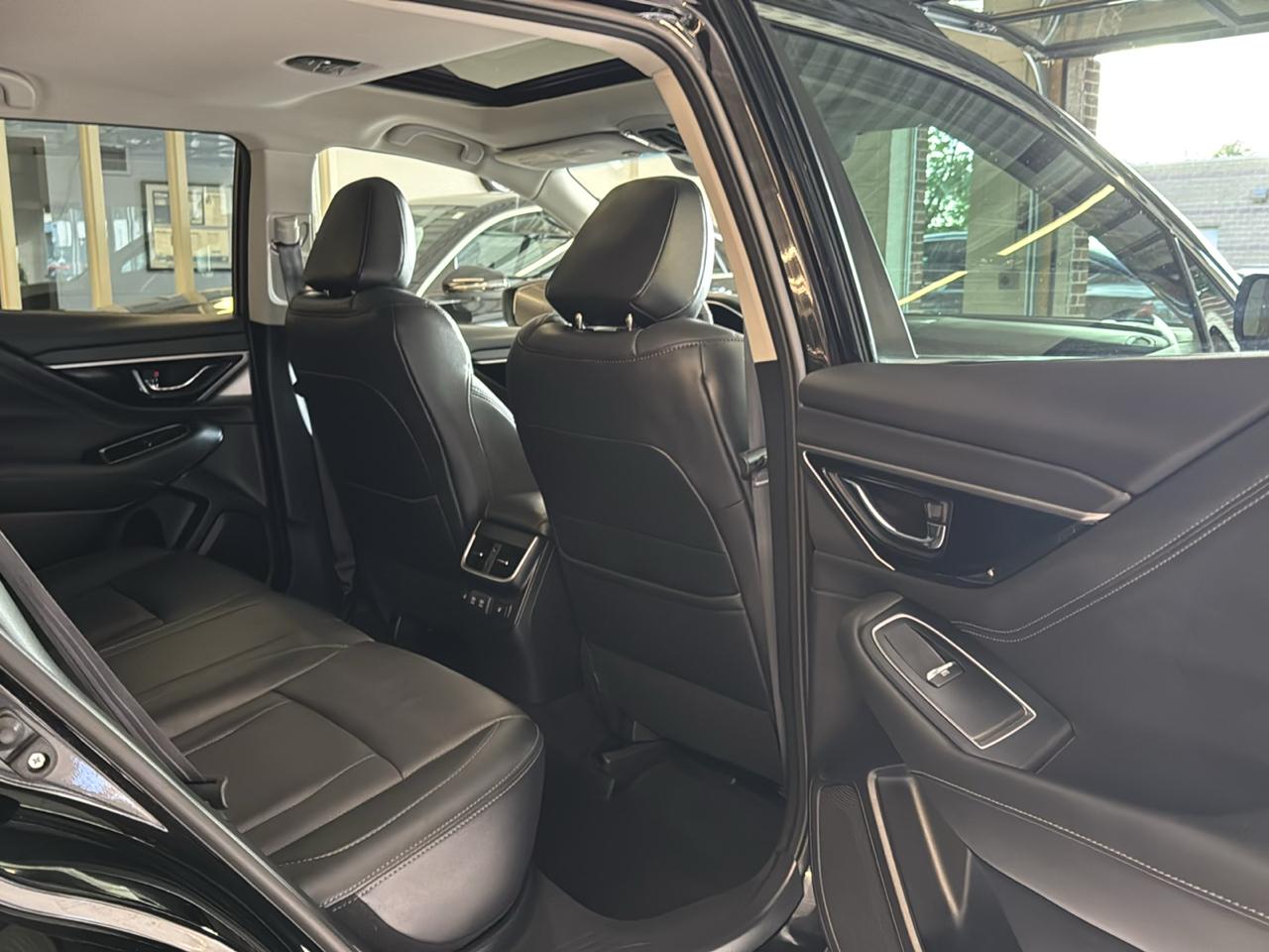 Subaru Outback Limited CVT 2022