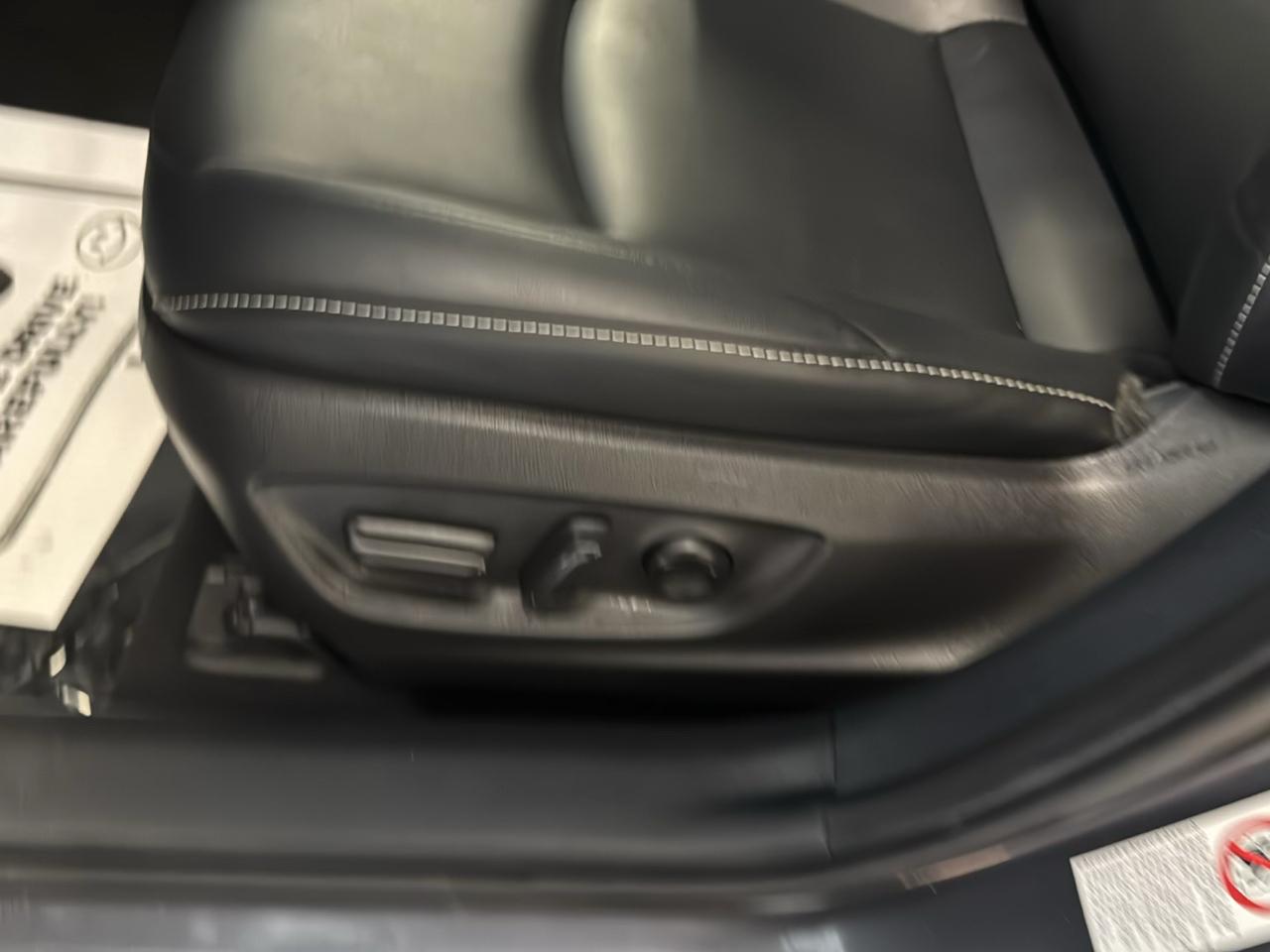 Toyota Prius Prime XLE 4D Hatchback 2022