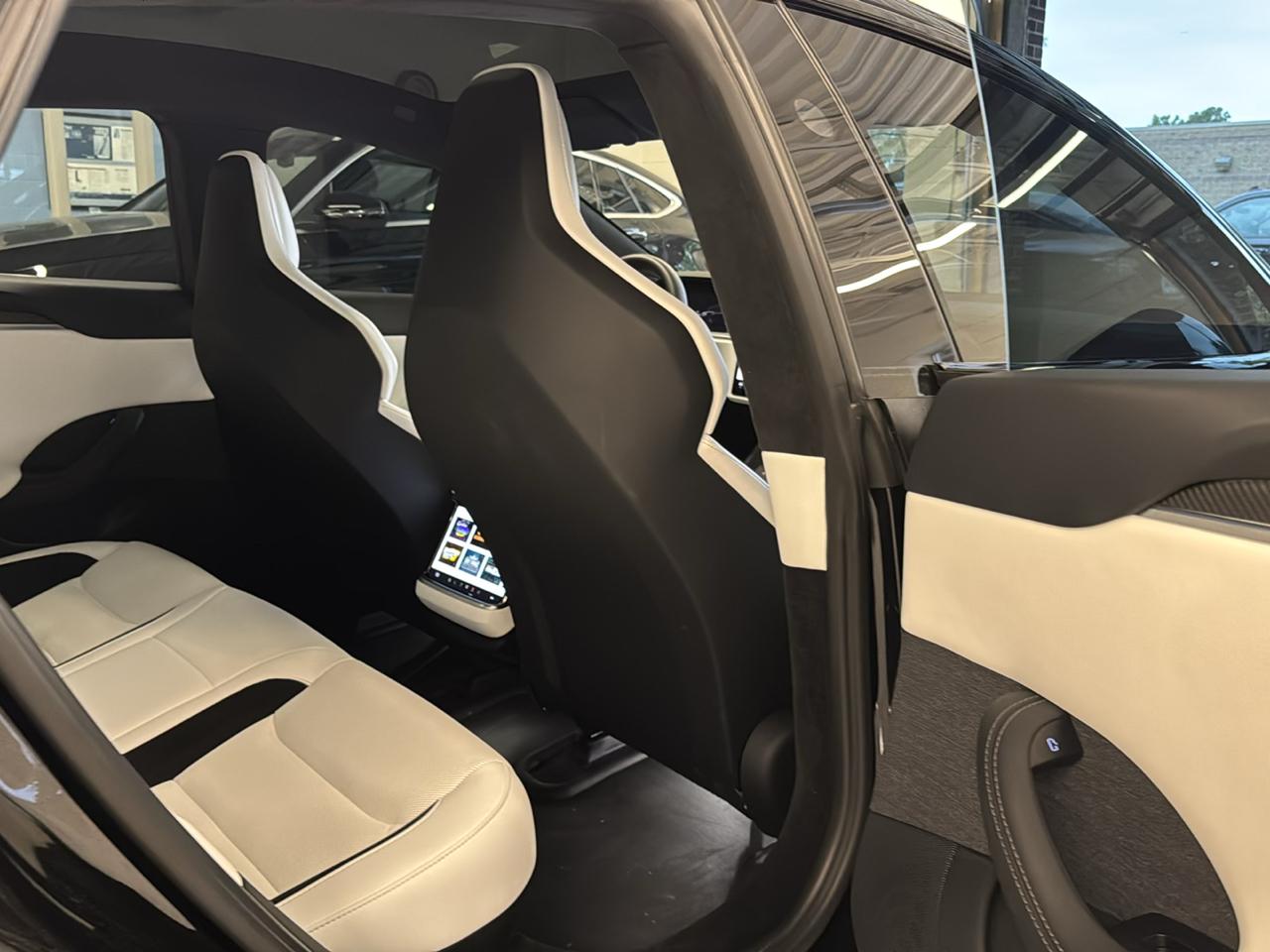 Tesla Model S Plaid AWD 2024