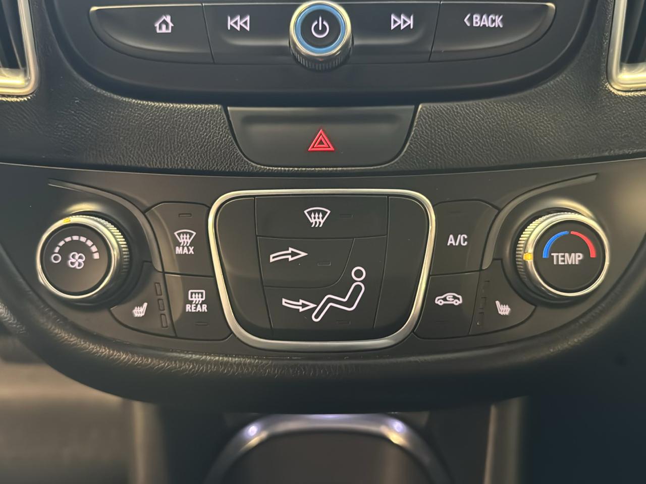 Chevrolet Malibu 4dr Sdn LT w/1LT 2017