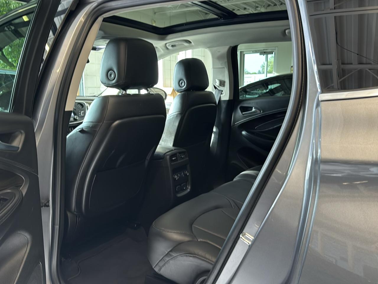 Buick Envision AWD 4dr Premium II 2019
