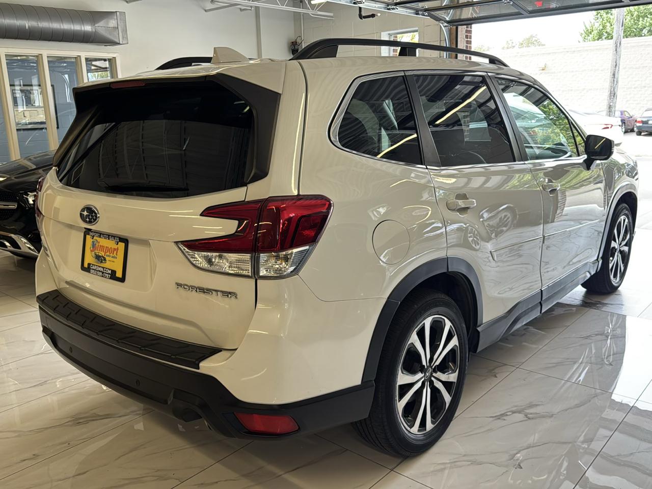 Subaru Forester Limited CVT 2021
