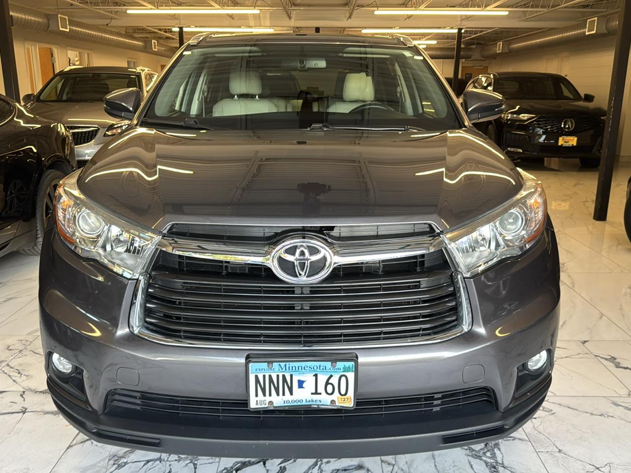 Toyota Highlander AWD 4dr V6 XLE (Natl) 2015