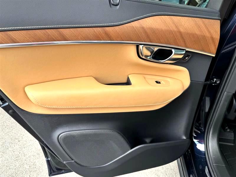 Volvo XC90  2019