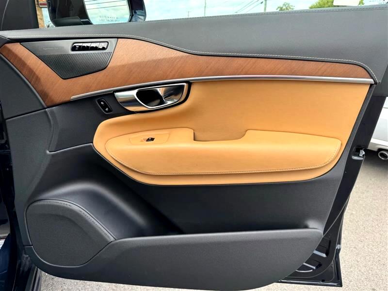 Volvo XC90  2019
