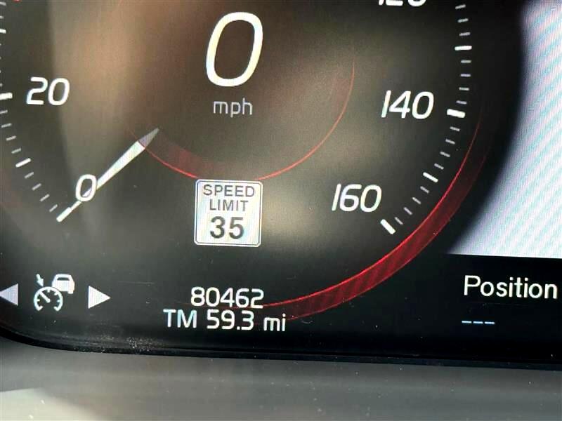 Volvo XC90  2019