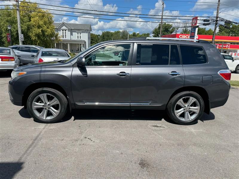 Toyota Highlander  2011