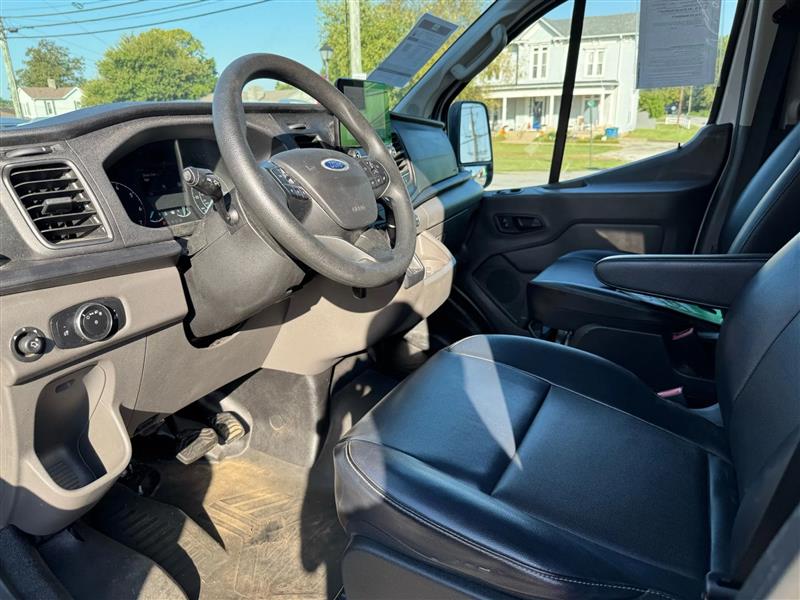 2020 Ford Transit Cargo Van photo 23