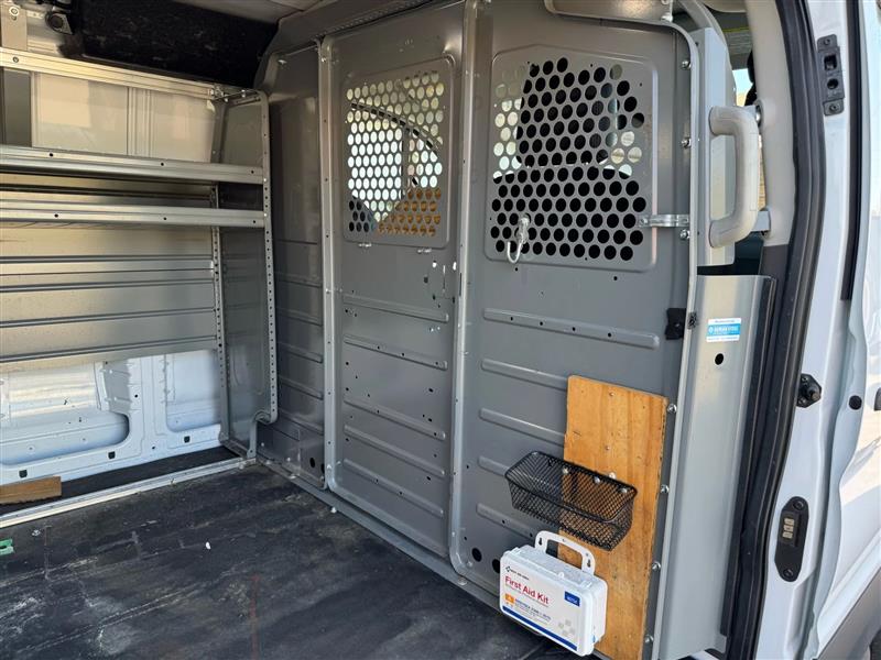 2020 Ford Transit Cargo Van photo 29