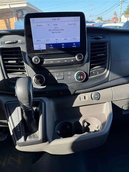 2020 Ford Transit Cargo Van photo 32