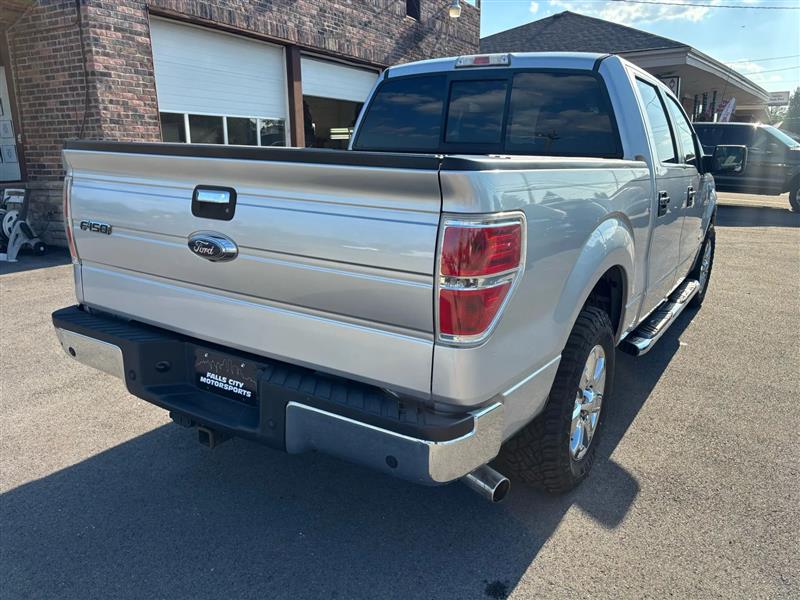 2013 Ford F-150 XLT photo 6