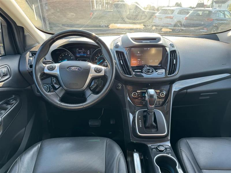 2014 Ford Escape Titanium Sport photo 29