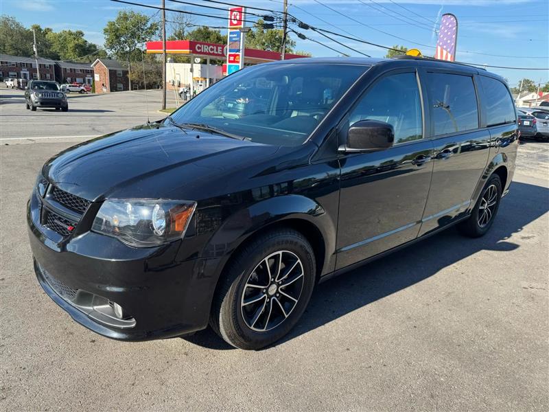 2019 Dodge Grand Caravan GT photo 3
