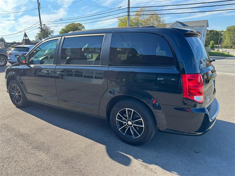 2019 Dodge Grand Caravan GT photo 8