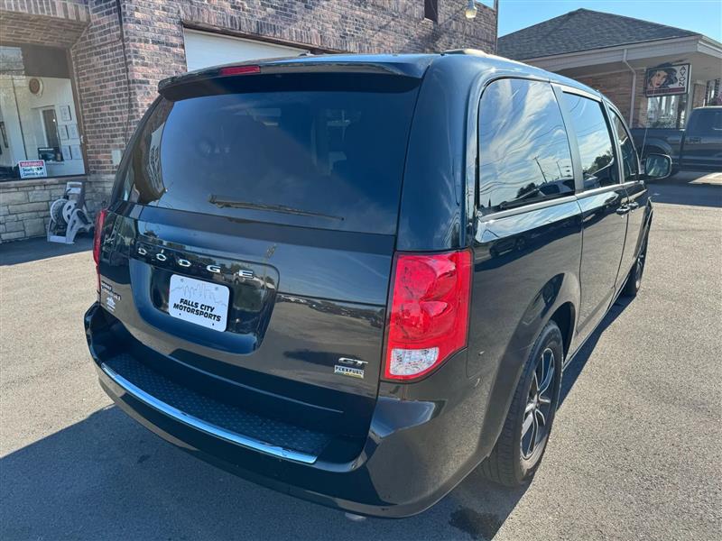 2019 Dodge Grand Caravan GT photo 13