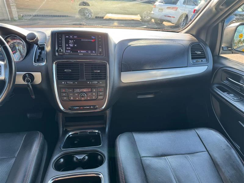 2019 Dodge Grand Caravan GT photo 31