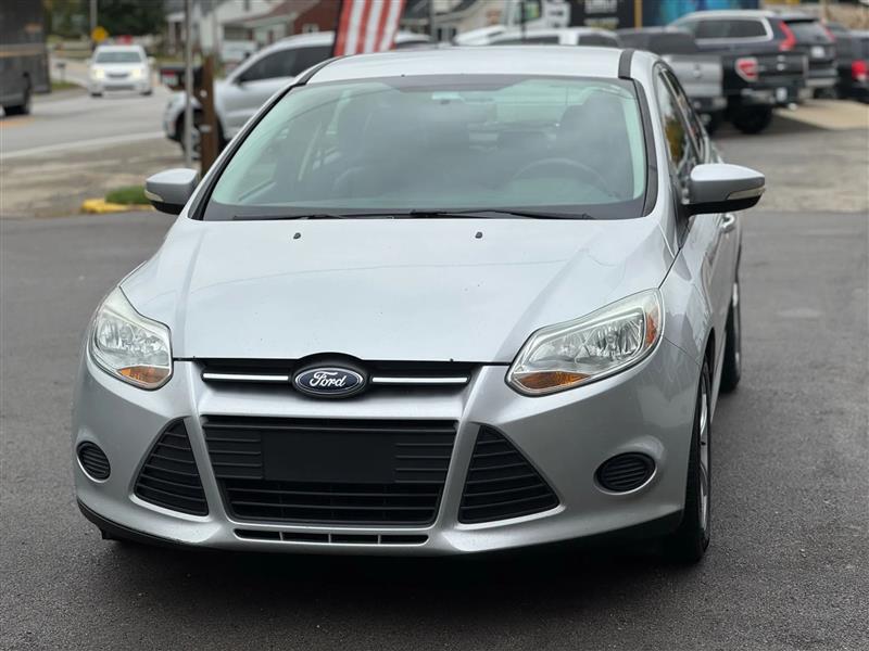 Ford Focus  2013