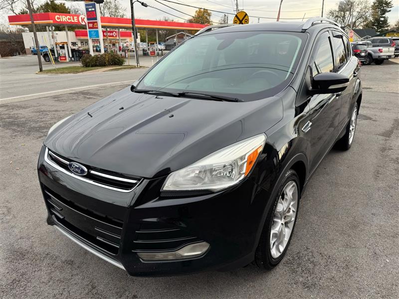 2014 Ford Escape Titanium Sport photo 3