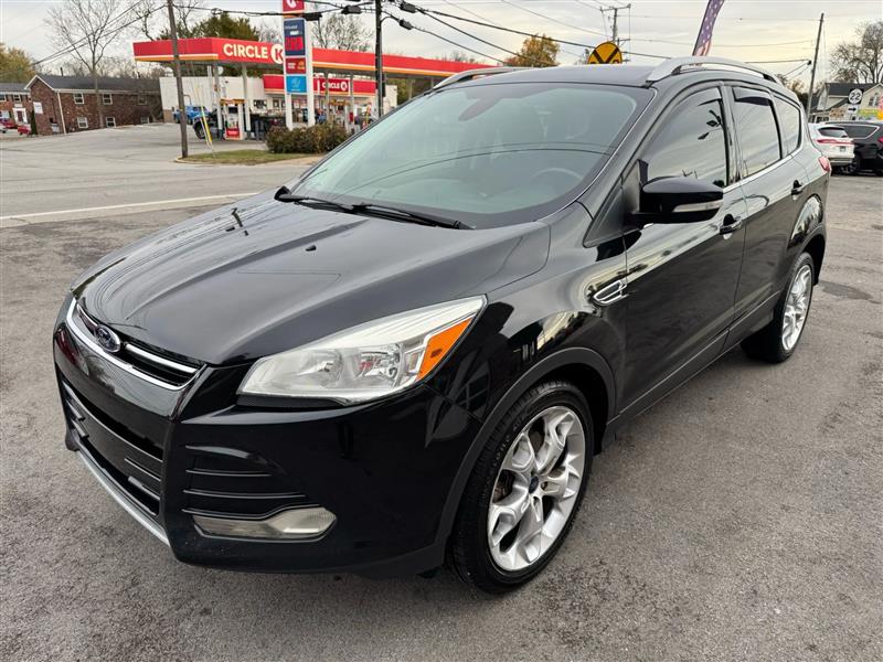 2014 Ford Escape Titanium Sport photo 4