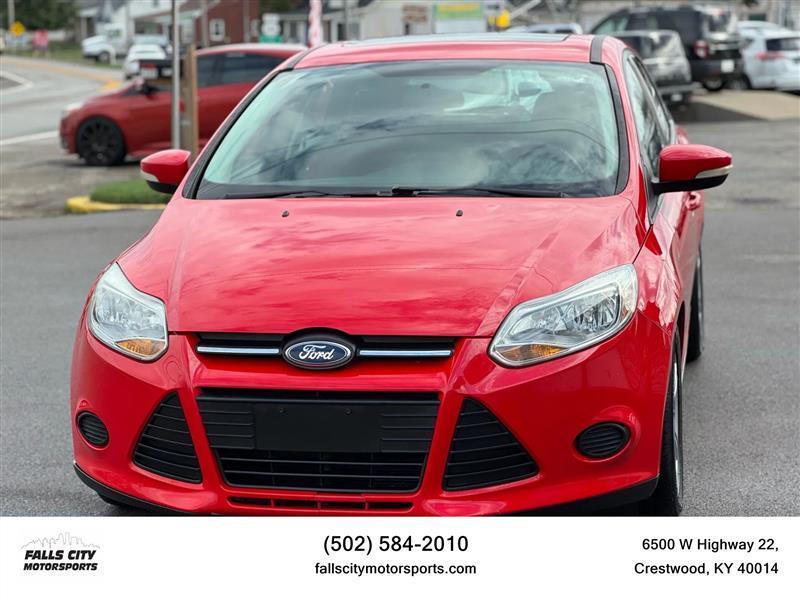 2014 Ford Focus SE Hatchback 4D
