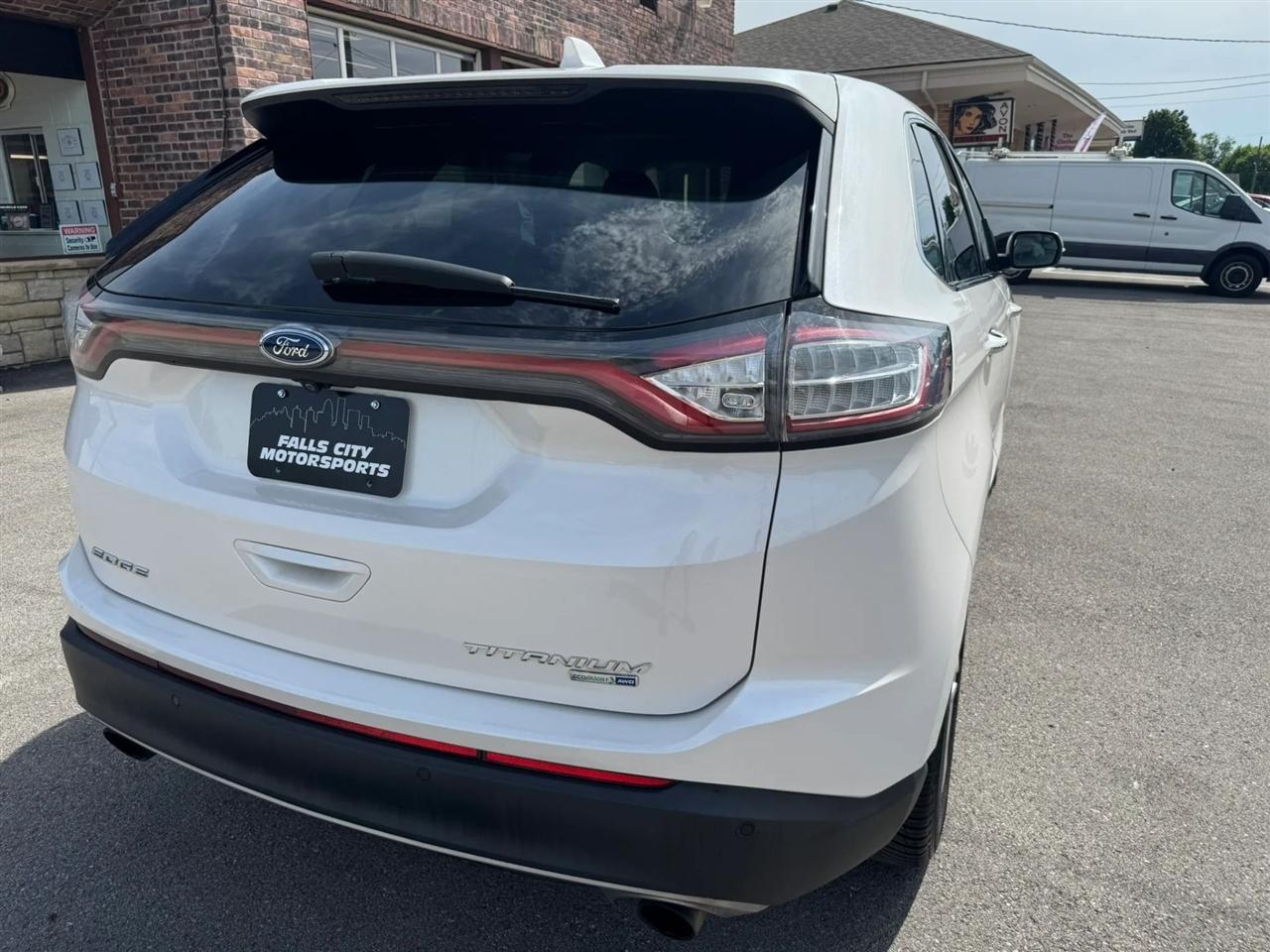 2018 Ford Edge Titanium - Photo 14