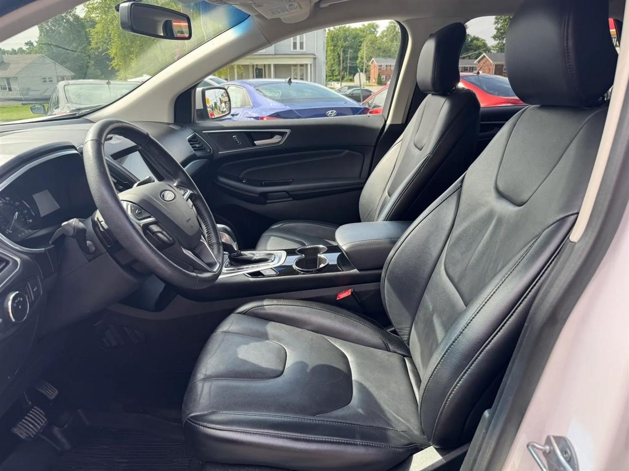 2018 Ford Edge Titanium - Photo 24