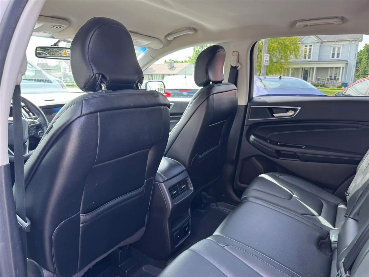 2018 Ford Edge Titanium - Photo 28
