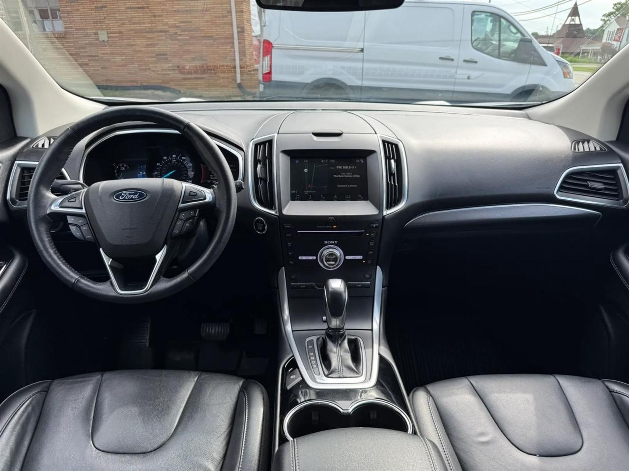 2018 Ford Edge Titanium - Photo 40