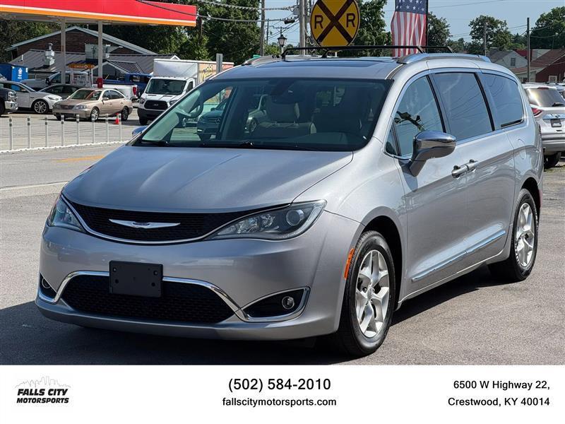2020 Chrysler Pacifica Limited Minivan 4D