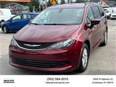 2020 Chrysler Voyager 