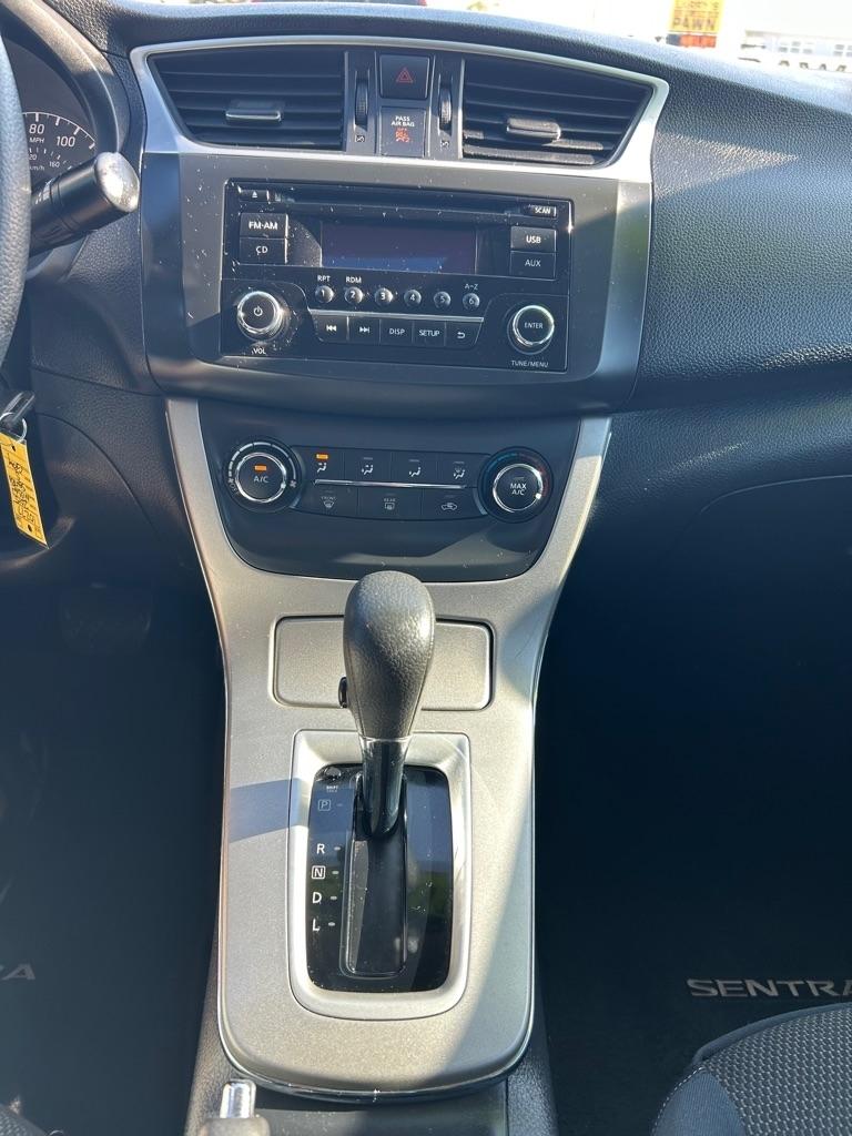 Nissan Sentra  2015