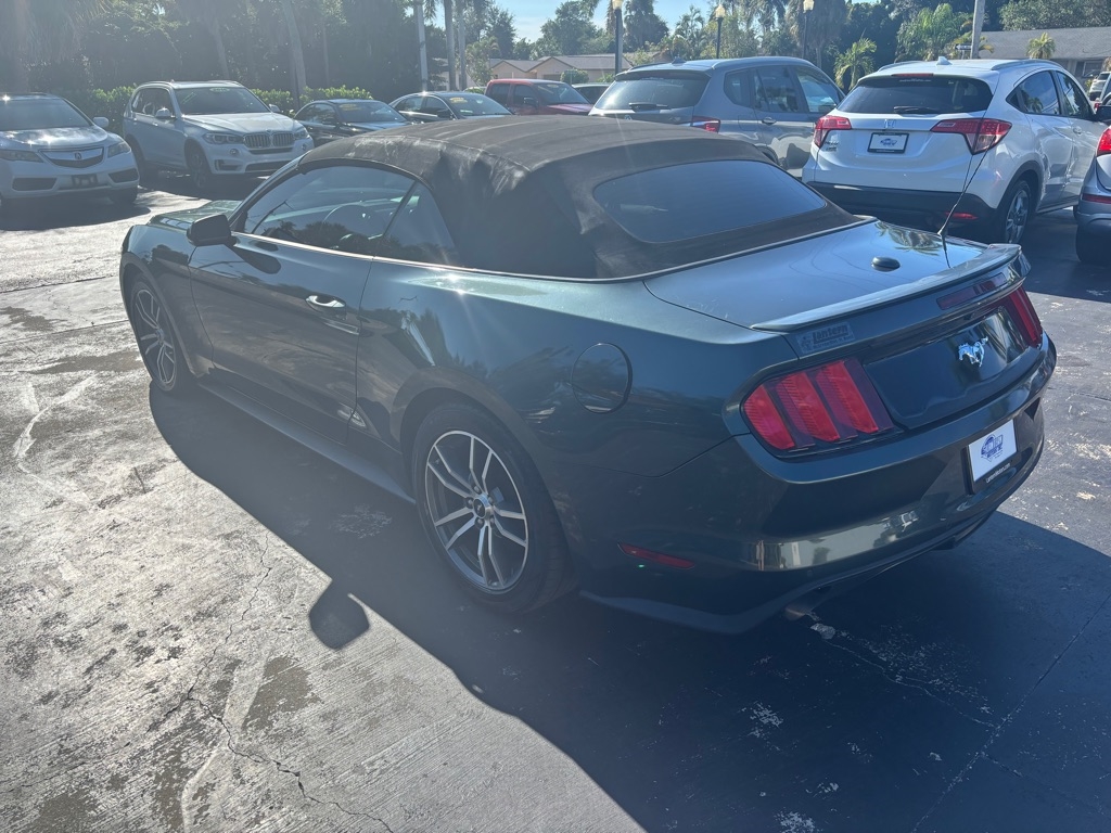 2015 Ford Mustang Convertible photo 4