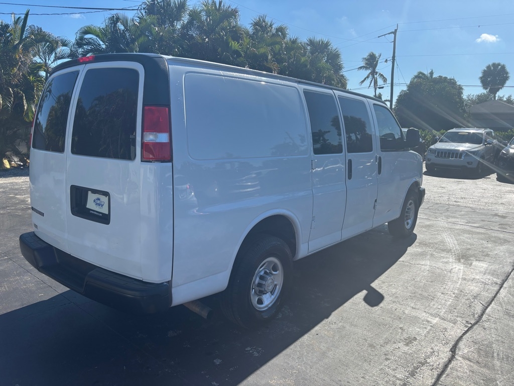Chevrolet Express  2017