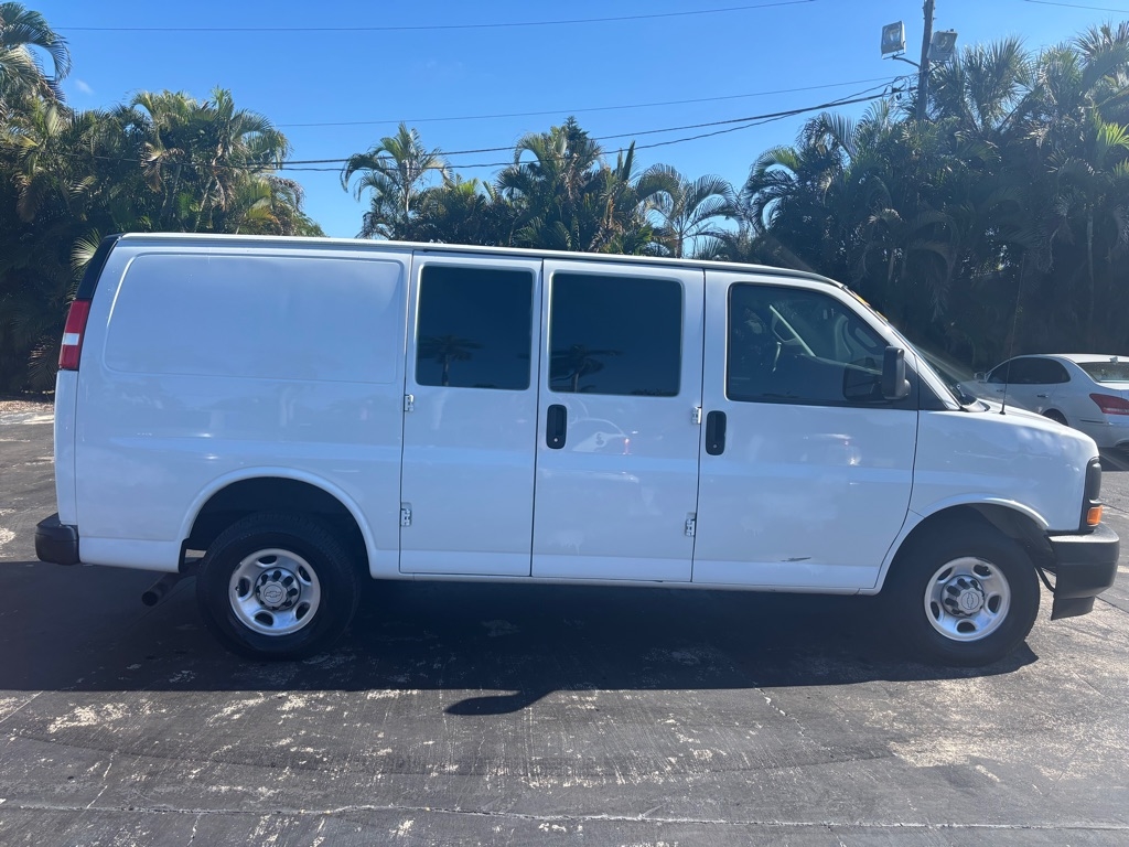 Chevrolet Express  2017